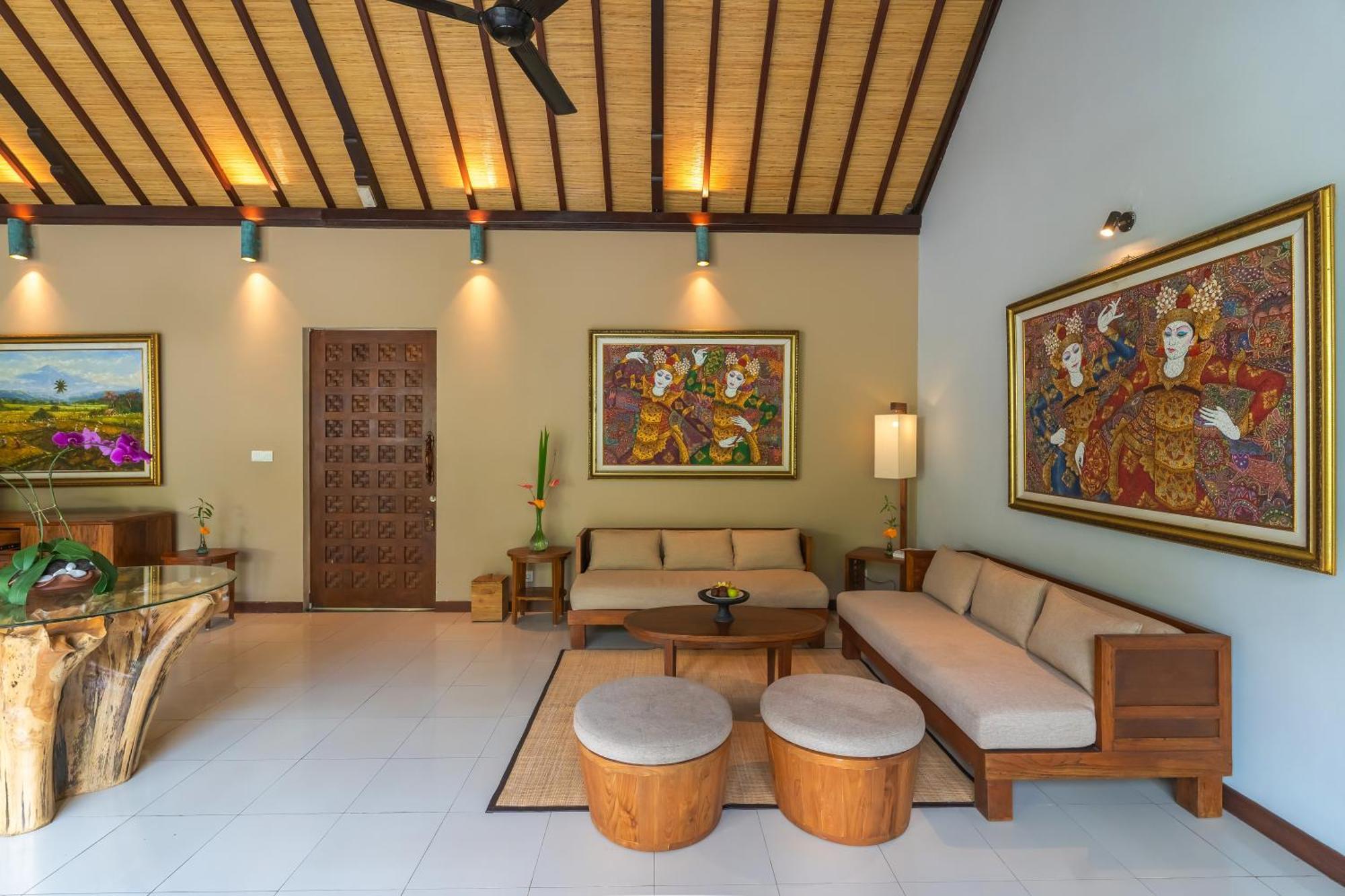 The Lokha Ubud Resort, Villas & Spa Exterior photo