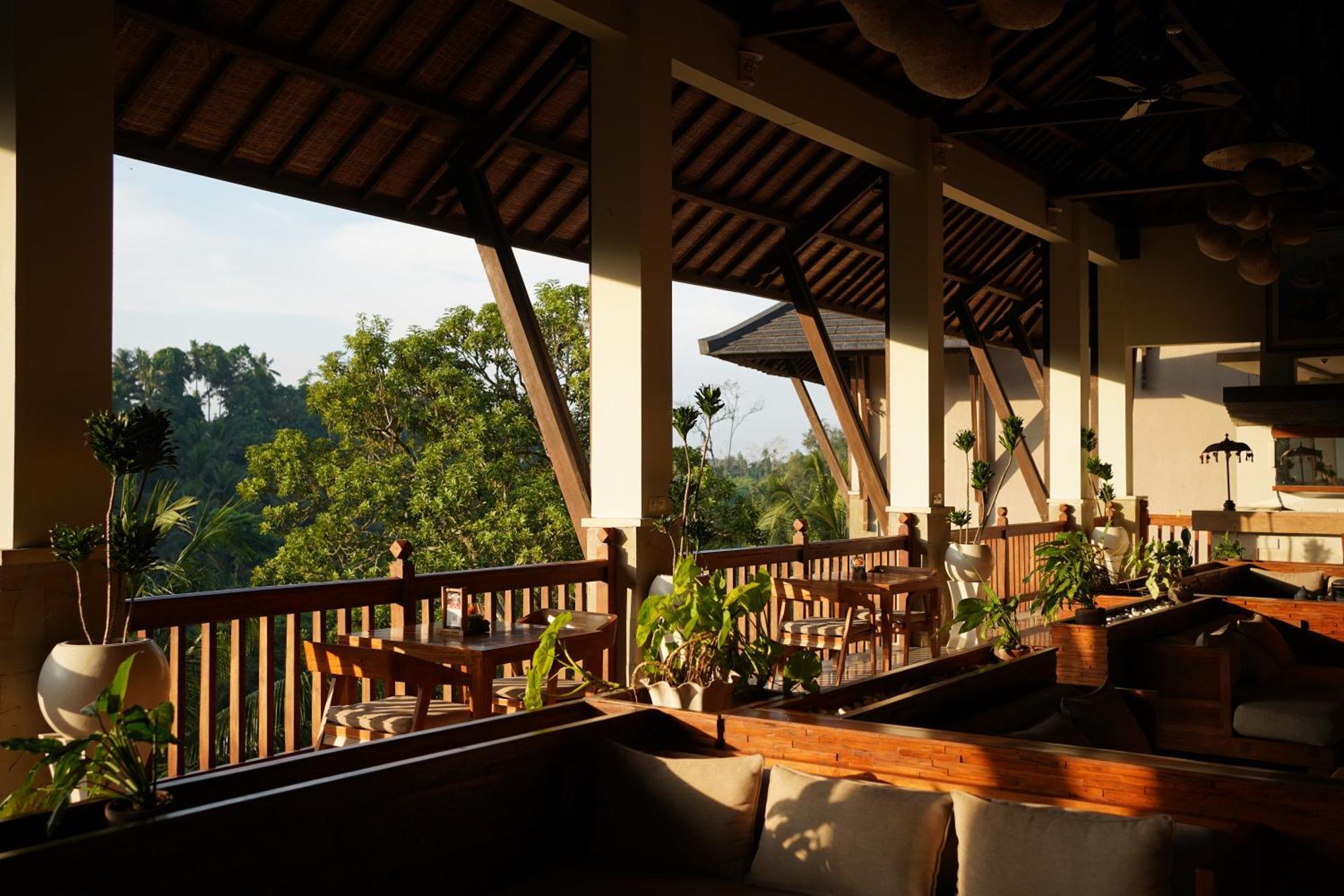 The Lokha Ubud Resort, Villas & Spa Exterior photo